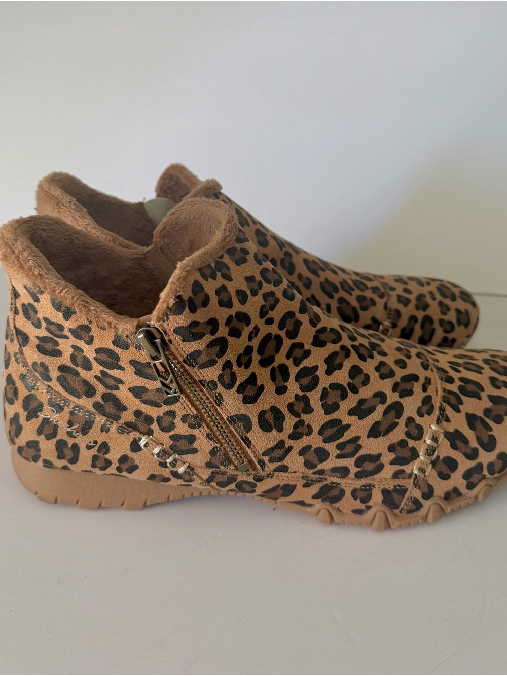 SKECHERS BIKER EARTHY CHIC Women`s Size 11 Leopard Print Bootie - Picture 4 of 9